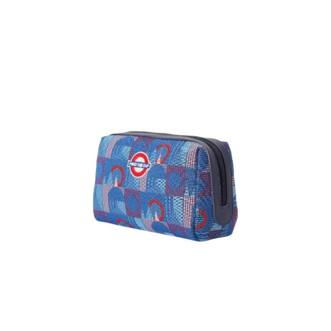 Toiletry Bag in London underground Piccadily moquettes with “Mind the Gap” emblem - BEAUTY-TFL-PICCA-GAP